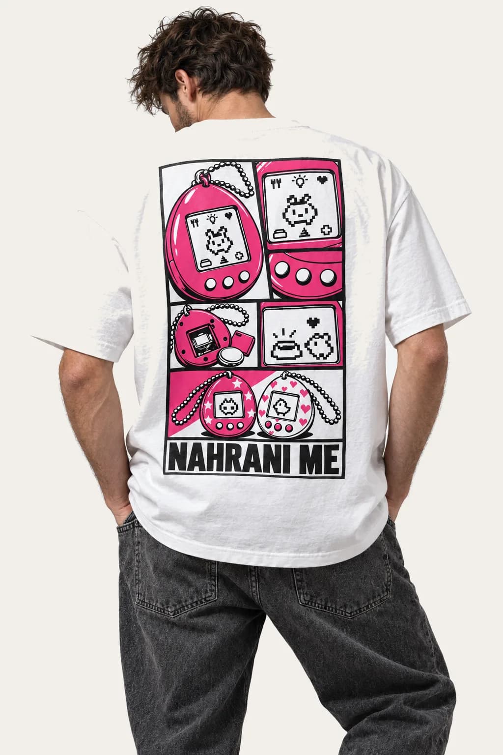 Majica Nahrani me, print na leđima